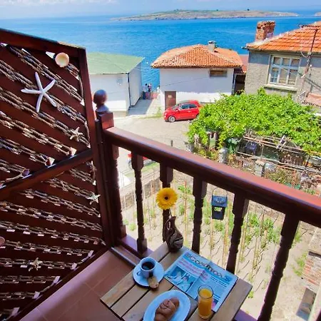 Ξενοδοχείο Albatros Old Town 3*